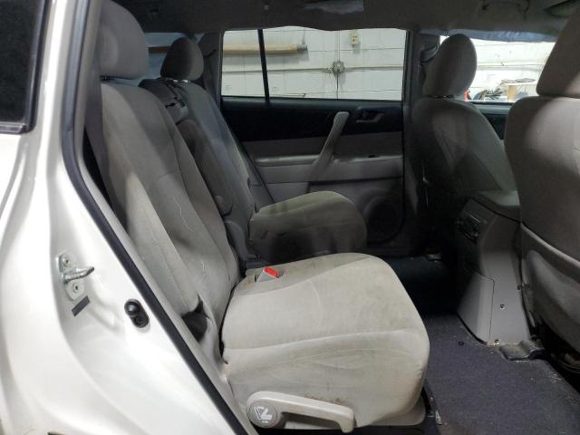 Photo 11 from auction – 2012 TOYOTA HIGHLANDER with VIN 5TDBK3EH2CS113033