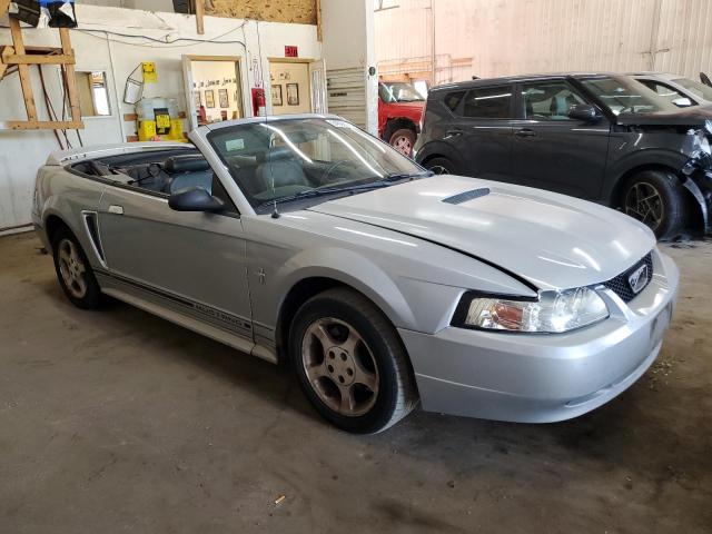 Photo 4 from auction – 2000 FORD MUSTANG with VIN 1FAFP4445YF219173