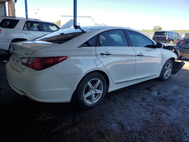 Photo 3 from auction – 2013 HYUNDAI SONATA SE with VIN 5NPEC4AB0DH532006