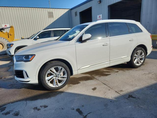 AUDI Q7 PREMIUM 2022 with VIN WA1LXBF79ND015681 - Photo from auction