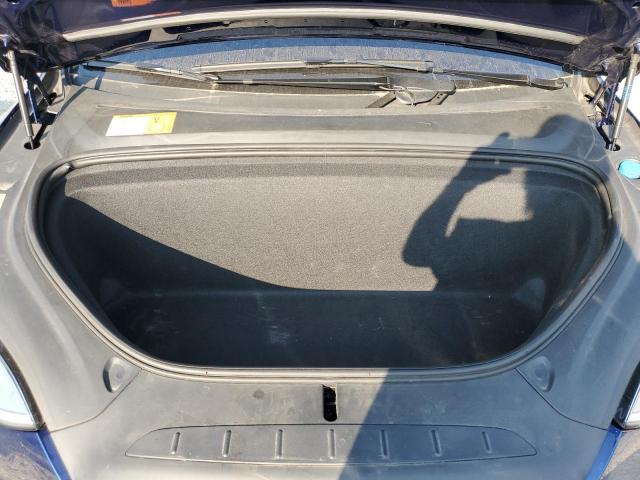 Photo 12 from auction – 2016 TESLA MODEL X with VIN 5YJXCBE21GF018787