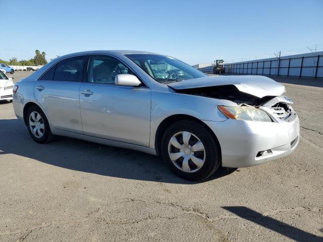 Photo 4 from auction – 2007 TOYOTA CAMRY LE with VIN 4T1BK46K07U031072