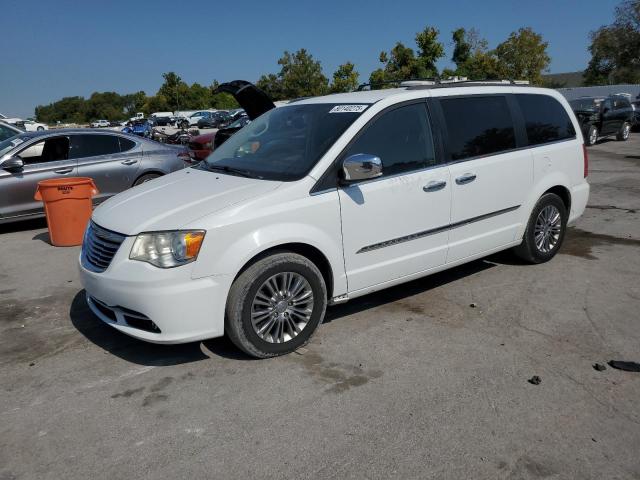 CHRYSLER TOWN & COU 2015 with VIN 2C4RC1CG7FR506548 - Photo from auction