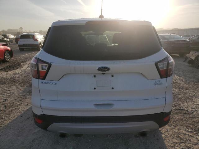Photo 6 from auction – 2017 FORD ESCAPE SE with VIN 1FMCU0GD2HUB02264