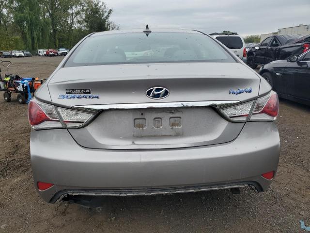 Photo 6 from auction – 2012 HYUNDAI SONATA HYB with VIN KMHEC4A43CA026818