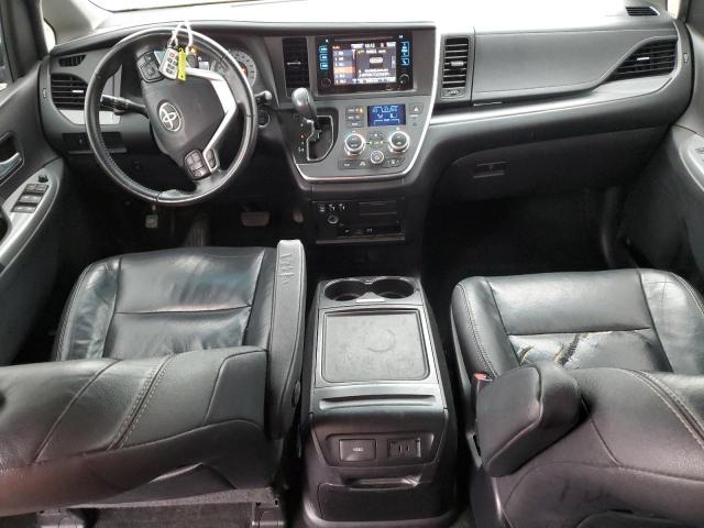 Photo 8 from auction – 2017 TOYOTA SIENNA SE with VIN 5TDXZ3DC2HS843572