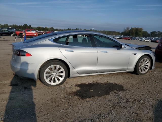 Photo 3 from auction – 2018 TESLA MODEL S with VIN 5YJSA1E22JF268816