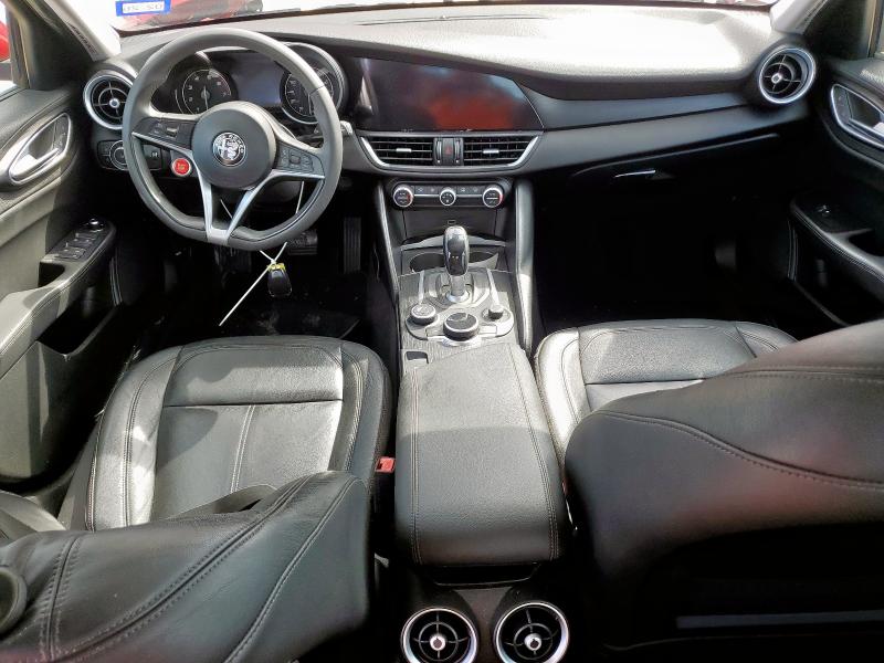 Foto 8 de la subasta – 2017 ALFA ROMEO GIULIA con VIN ZARFAEBNXH7552059