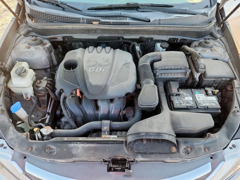 Photo 11 from auction – 2014 HYUNDAI SONATA SE with VIN 5NPEC4AC7EH816422