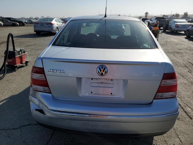 Photo 6 from auction – 2004 VOLKSWAGEN JETTA GL with VIN 3VWRA69M24M081838