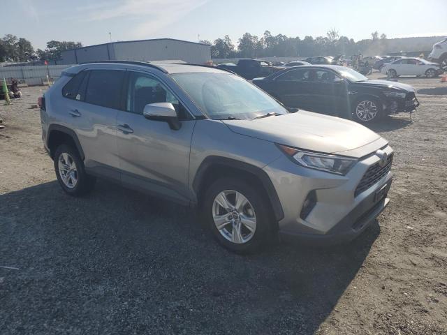 Photo 4 from auction – 2019 TOYOTA RAV4 XLE with VIN 2T3W1RFV7KC011012