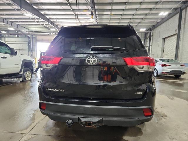 Photo 6 from auction – 2019 TOYOTA HIGHLANDER with VIN 5TDBZRFH1KS975459