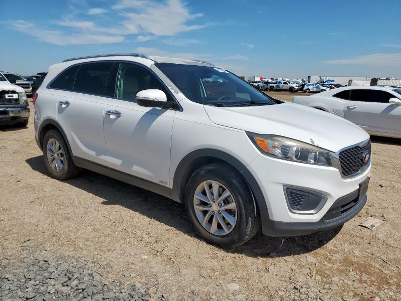 Photo 4 from auction – 2016 KIA SORENTO LX with VIN 5XYPGDA32GG038845
