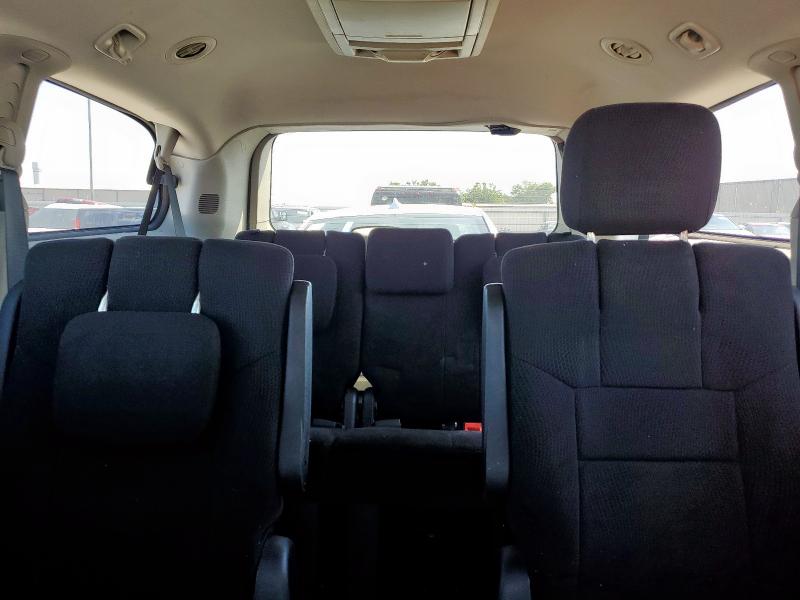 Photo 10 from auction – 2012 DODGE GRAND CARA with VIN 2C4RDGDG2CR104253
