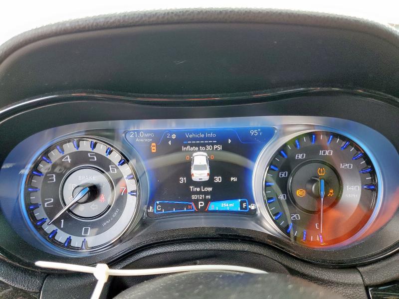 Photo 9 from auction – 2019 CHRYSLER 300 S with VIN 2C3CCAGG4KH651535