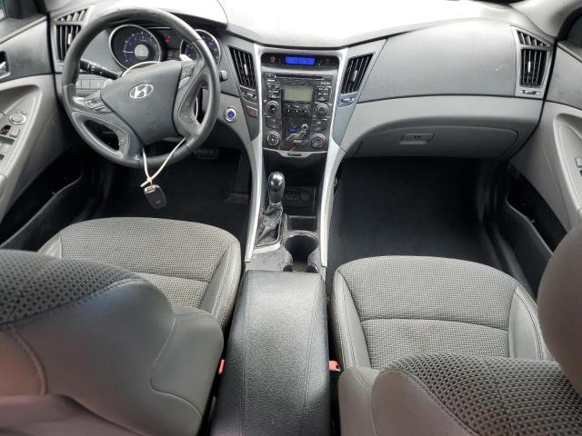 Photo 8 from auction – 2011 HYUNDAI SONATA SE with VIN 5NPEC4AC5BH113316