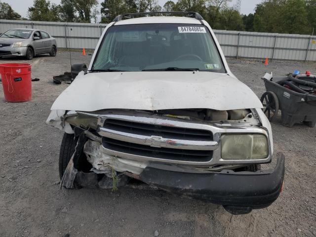 Photo 5 from auction – 2003 CHEVROLET TRACKER with VIN 2CNBJ13C236952345