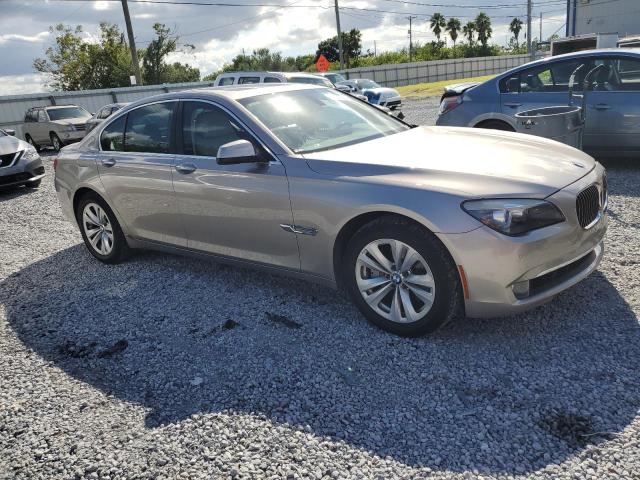 Photo 4 from auction – 2011 BMW 740 I with VIN WBAKA4C58BC612403