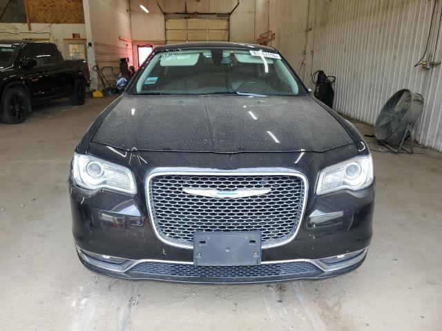 Photo 5 from auction – 2017 CHRYSLER 300C with VIN 2C3CCAKG2HH566709