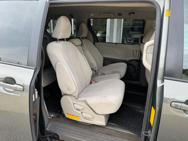 Photo 6 from auction – 2012 TOYOTA SIENNA LE with VIN 5TDKK3DC2CS206057
