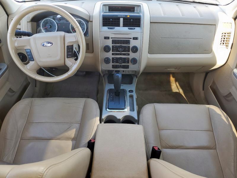 Photo 8 from auction – 2011 FORD ESCAPE XLT with VIN 1FMCU0DG2BKA69557