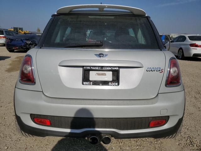 Photo 6 from auction – 2010 MINI COOPER S with VIN WMWMF7C50ATZ34785
