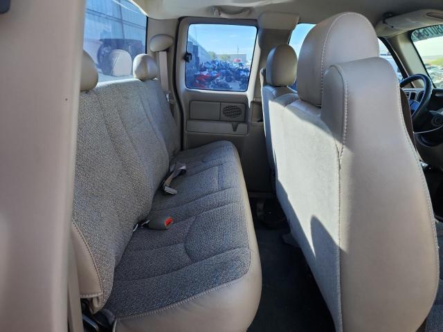 Photo 10 from auction – 2005 CHEVROLET SILVERADO with VIN 1GCEC19X15Z274555