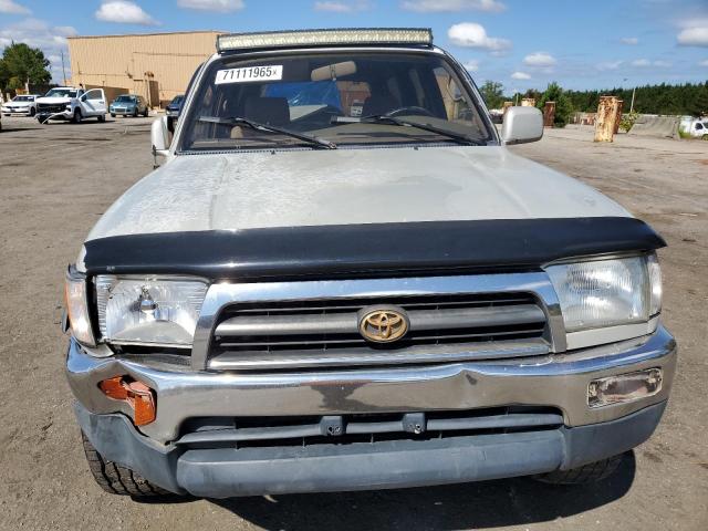 Photo 5 from auction – 1998 TOYT 4RUNNER SR5 with VIN JT3GN86R9W0069710