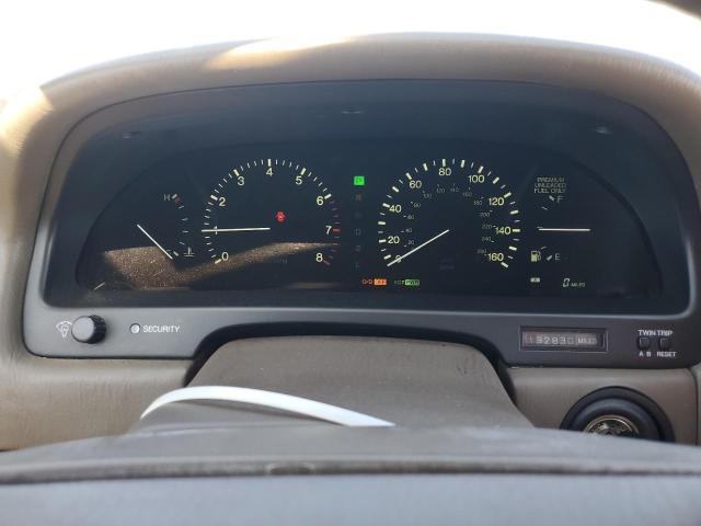 Photo 9 from auction – 1992 LEXUS LS 400 with VIN JT8UF11EXN0145150