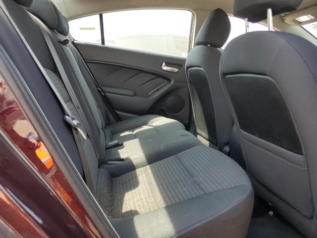 Photo 10 from auction – 2017 KIA FORTE LX with VIN 3KPFL4A75HE013351