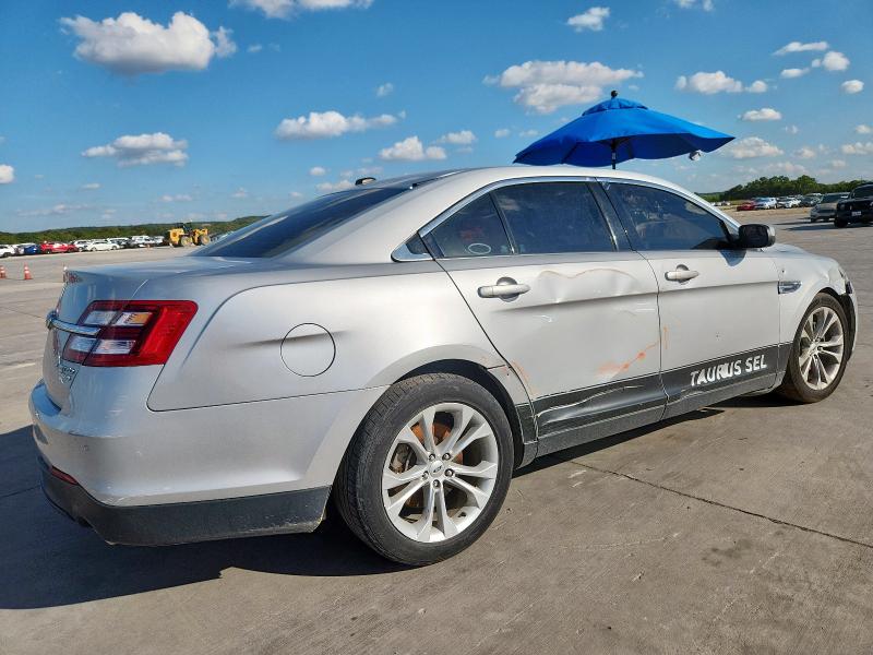 Photo 3 from auction – 2013 FORD TAURUS SEL with VIN 1FAHP2E82DG198754