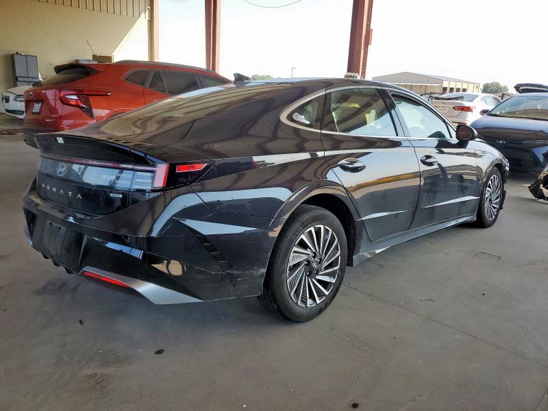 Photo 3 from auction – 2025 HYUNDAI SONATA HYB with VIN KMHL34JJ2SA104792
