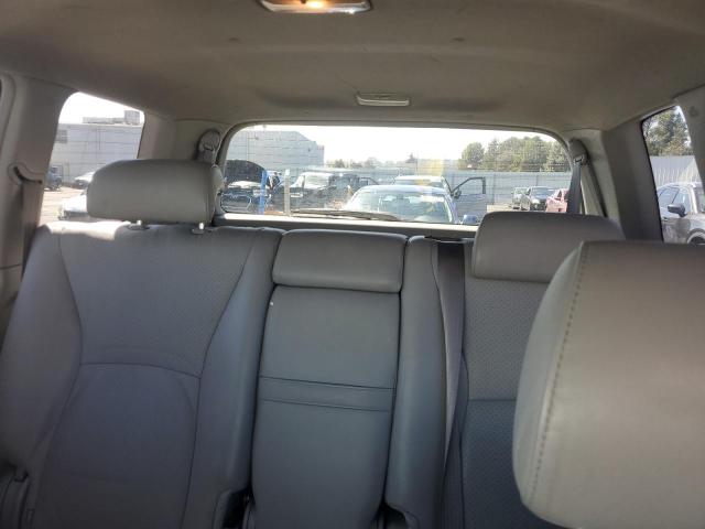Photo 10 from auction – 2004 TOYOTA HIGHLANDER with VIN JTEEP21A740022597