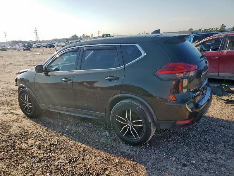 Photo 2 from auction – 2017 NISSAN ROGUE S with VIN KNMAT2MT3HP521633