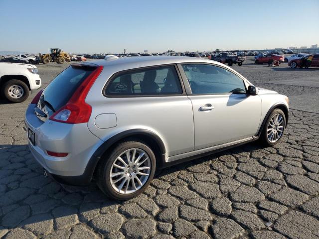 Photo 3 from auction – 2011 VOLVO C30 T5 with VIN YV1672MK3B2198068