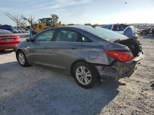 Photo 2 from auction – 2013 HYUNDAI SONATA GLS with VIN 5NPEB4AC6DH622935