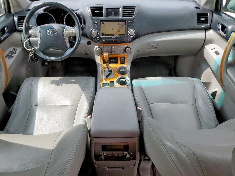 Photo 8 from auction – 2010 TOYOTA HIGHLANDER with VIN JTEJW3EH3A2045809