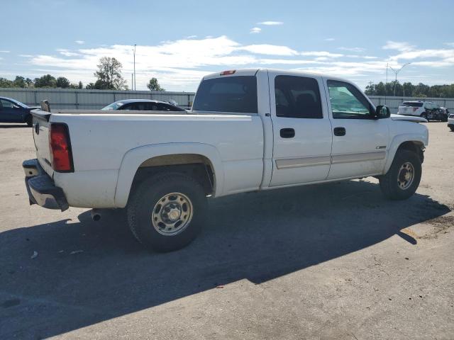 Photo 3 from auction – 2004 CHEVROLET SILVERADO with VIN 1GCGC23U34F204777