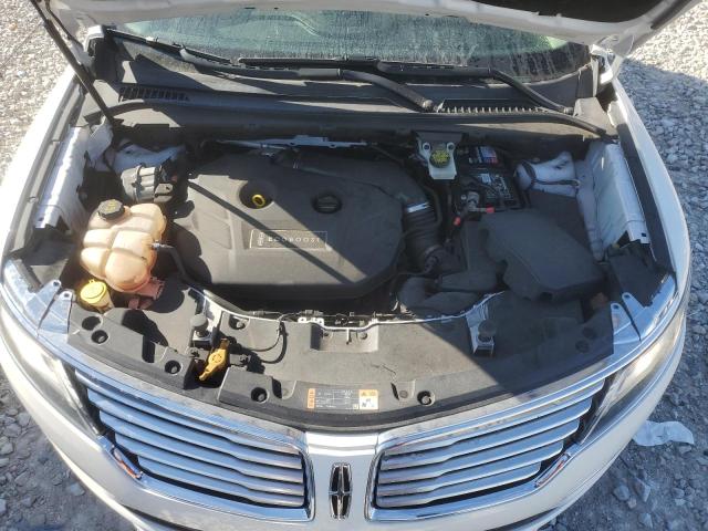Photo 12 from auction – 2016 LINCOLN MKC RESERV with VIN 5LMCJ3C93GUJ30291