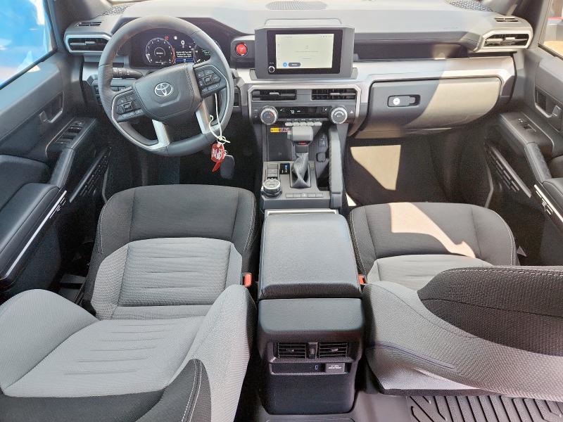 Photo 8 from auction – 2025 TOYOTA 4RUNNER SR with VIN JTEVA5BR6S5027054
