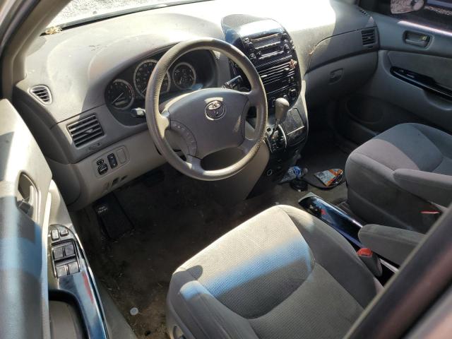 Photo 8 from auction – 2005 TOYOTA SIENNA CE with VIN 5TDZA23C55S379491