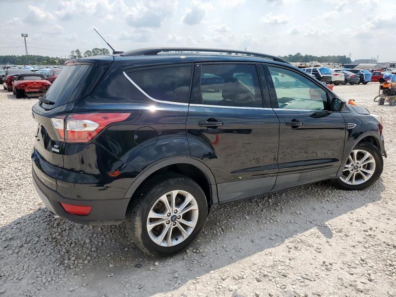 Photo 3 from auction – 2018 FORD ESCAPE SE with VIN 1FMCU0GD2JUC37170