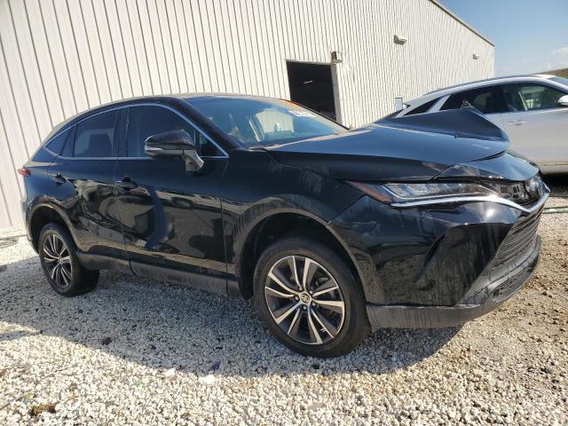 Photo 4 from auction – 2022 TOYOTA VENZA LE with VIN JTEAAAAH6NJ112617