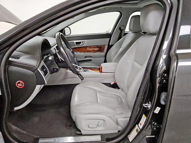 Photo 7 from auction – 2013 JAGUAR XF with VIN SAJWA0E77D8S72986