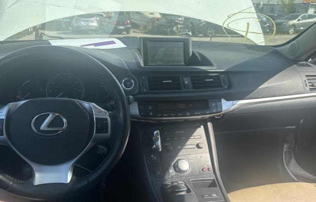 Photo 9 from auction – 2012 LEXUS CT 200 with VIN JTHKD5BH7C2100388