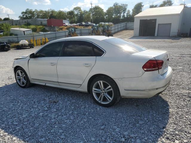 Photo 2 from auction – 2012 VOLKSWAGEN PASSAT SEL with VIN 1VWCN7A38CC016530