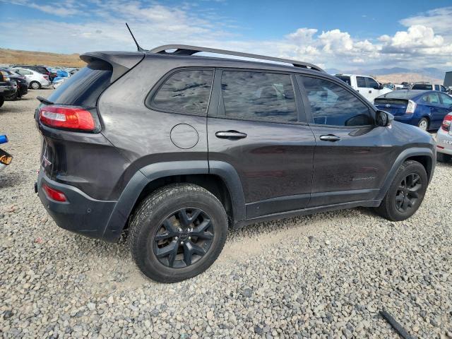 Photo 3 from auction – 2014 JEEP CHEROKEE TRAILHAWK with VIN 1C4PJMBS3EW240262