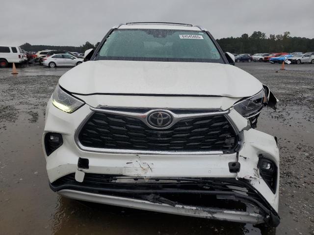 Photo 5 from auction – 2021 TOYOTA HIGHLANDER with VIN 5TDFZRBH9MS123290
