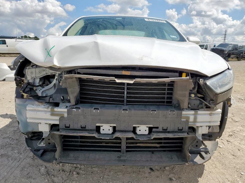 Photo 5 from auction – 2013 FORD FUSION SE with VIN 3FA6P0H77DR330186