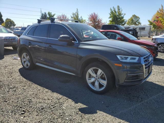 Photo 4 from auction – 2019 AUDI Q5 PREMIUM with VIN WA1BNAFY2K2110658